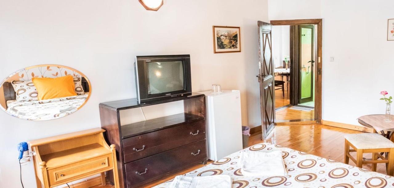 Kazasovata Guest House 트리아브나 외부 사진