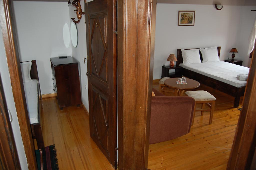 Kazasovata Guest House 트리아브나 외부 사진